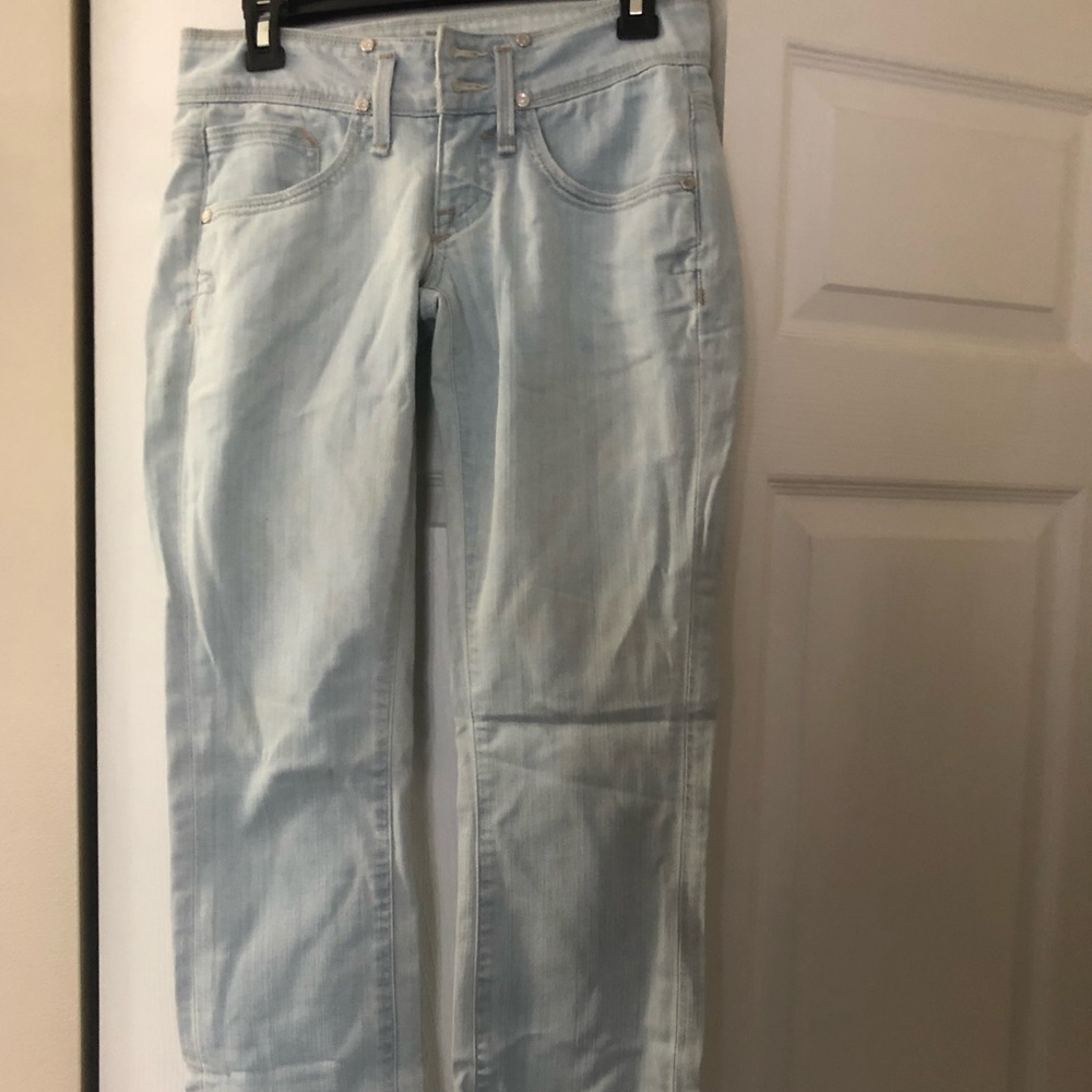 BeBe Capri jeans